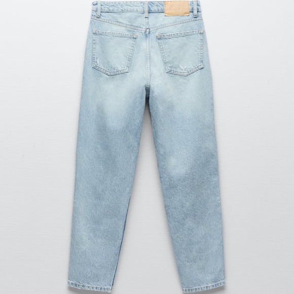 NEW ZARA RIPPED MOM FIT JEANS 4 - Picture 6 of 7